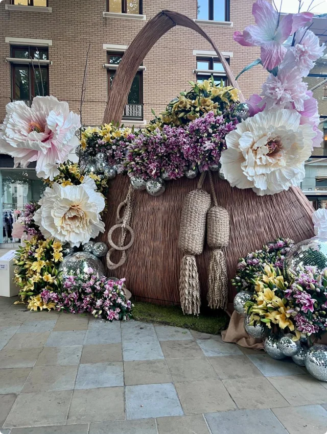 Chauffeur For RHS Chelsea Flower Show London